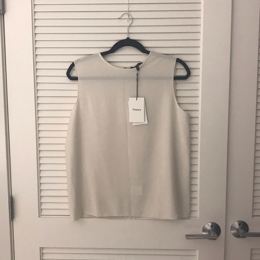 Theory silk top BNWT